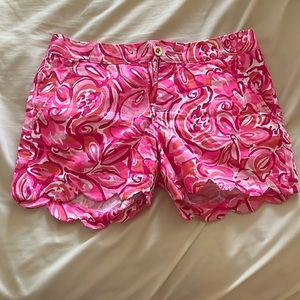 Lily Pulitzer scalloped shorts
